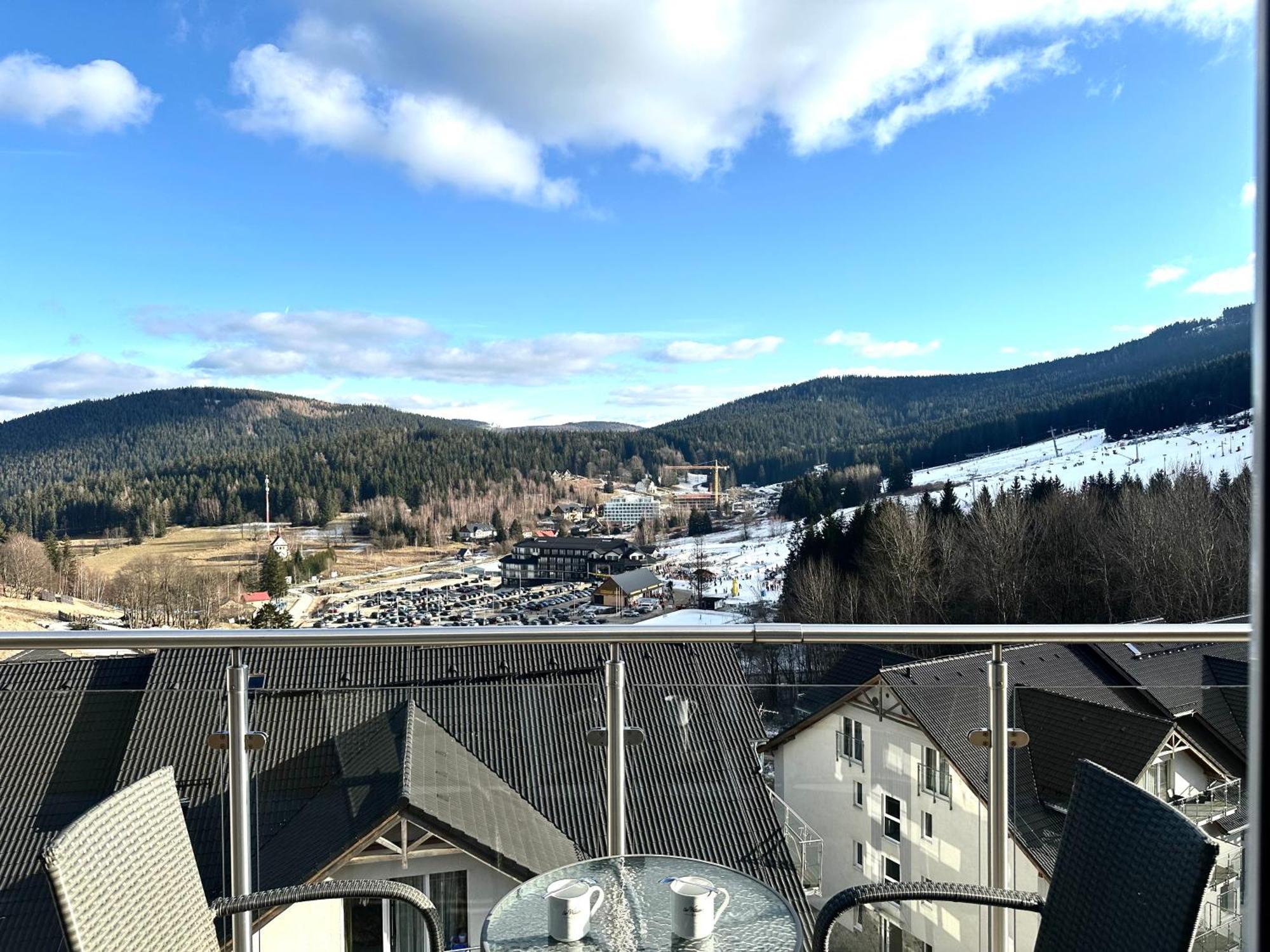 Stubai - Self Check-in 20h - Parking & Lift Apartment Heudorf